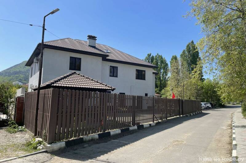 Студия на Новороссийской